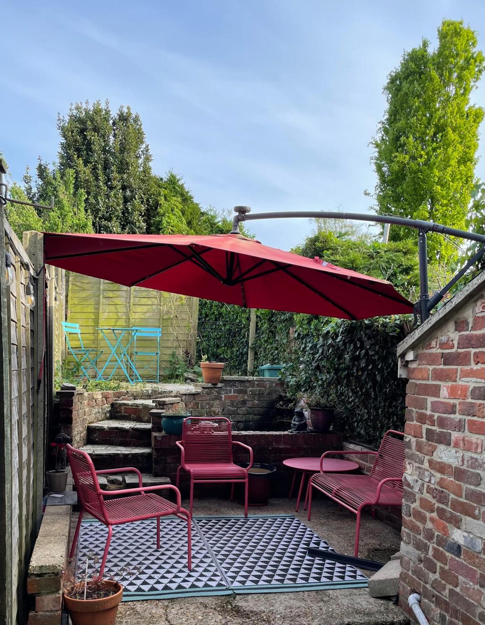 Cosy 2 Bedroom Victorian Cottage, Newport, Isle Of Wight ニューポート エクステリア 写真